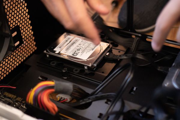 RAID-Ebenen – welches System für den Server wählen und warum das keine Wahl für immer ist