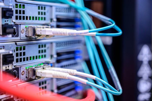 Disk-Array-Controller – was ist das und wie funktioniert er?
